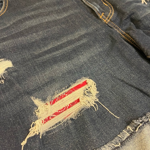 Maurice’s Plus Size High Rise Distressed Jean Shorts - Picture 3 of 6